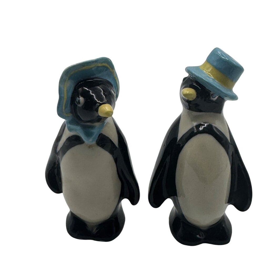 Vintage Ceramic Penguin Salt & Pepper Shakers By Ceramic Arts Studio Madison WI